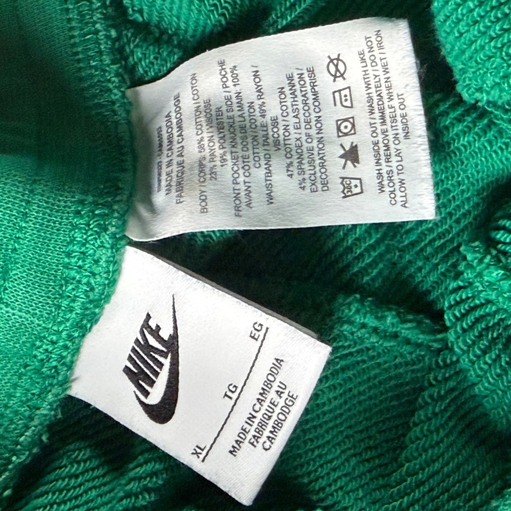 Nike Sportswear French Terry Shorts Green Futura Logo Raw Hem DX0502-365 Mens XL - Picture 2 of 11